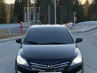 2014 Hyundai Solaris I Рестайлинг, чёрный, 700000 рублей, вид 1