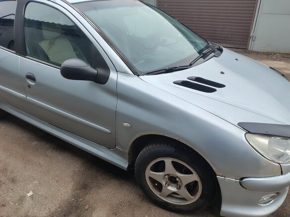 2008 Peugeot 206, серый, 140000 рублей - вид 5