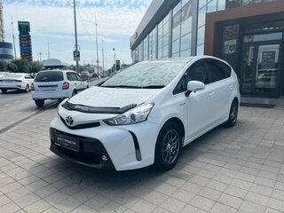 Toyota Prius Alpha I (ZVW40/41) Рестайлинг