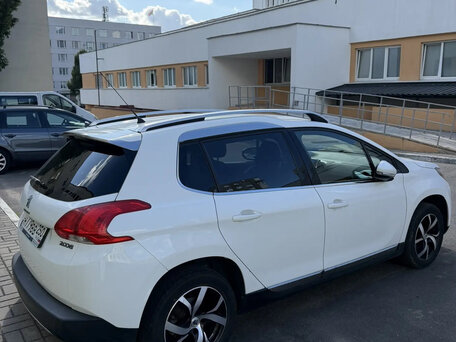 2016 Peugeot 2008 I, белый, 880000 рублей, вид 4
