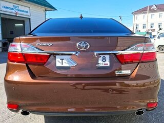 2018 Toyota Camry VII (XV50) Рестайлинг 2, коричневый, 2800000 рублей, вид 4