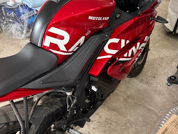 2024 Motoland R1, красный, 199990 рублей - вид 2