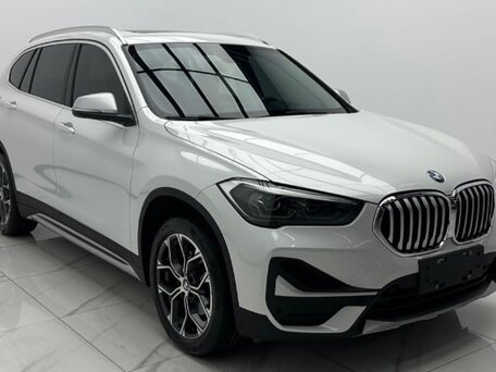 2022 BMW X1 Long 20Li sDrive II (F48) Рестайлинг, белый, 2590000 рублей, вид 3
