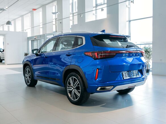 2022 Exeed LX I Рестайлинг, синий, 1720000 рублей - вид 6