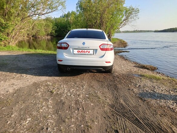 2013 Renault Fluence I Рестайлинг, белый, 750000 рублей - вид 8