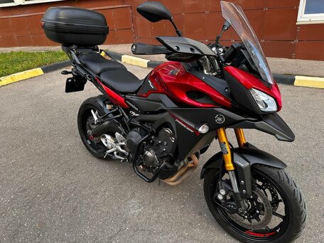 2015 Yamaha MT-09 Tracer (FJ-09), красный, 710000 рублей, вид 4