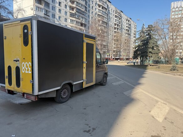 1996 Mercedes-Benz Sprinter Classic, жёлтый, 1177777 рублей - вид 2