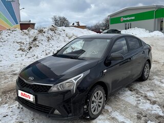 2021 Kia Rio IV Рестайлинг, чёрный, 1500000 рублей, вид 1