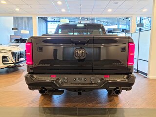2026 Ram 1500 Crew Cab V Рестайлинг, чёрный, 11980000 рублей, вид 4