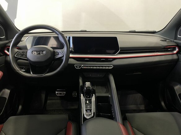 2024 Geely Coolray I Рестайлинг, красный, 1949900 рублей - вид 13