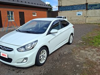 2014 Hyundai Solaris I, белый, 850000 рублей, вид 1