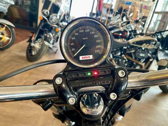2008 Harley-Davidson Rocker C, чёрный, 1550000 рублей - вид 12