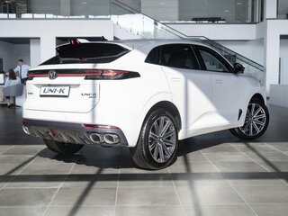 2026 Changan UNI-K, белый, 4649900 рублей, вид 4