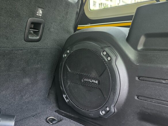 2019 Jeep Wrangler IV (JL), жёлтый, 5500000 рублей - вид 15