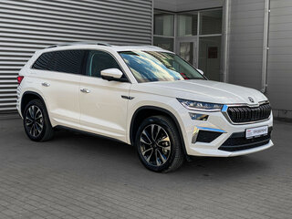 2024 Skoda Kodiaq I Рестайлинг, белый, 4250000 рублей, вид 3