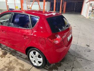 2007 Kia Ceed I, красный, 650000 рублей, вид 4
