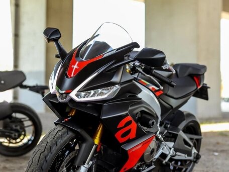2024 Aprilia RS 660, чёрный, 1450000 рублей, вид 2