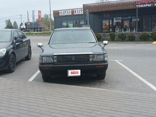 1989 Toyota Crown VIII (S130), синий, 450000 рублей, вид 4