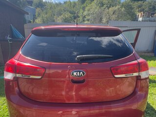 2016 Kia Rio III Рестайлинг, красный, 800000 рублей, вид 3