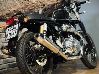 2025 Royal Enfield Continental GT, серебристый, 680000 рублей, вид 3