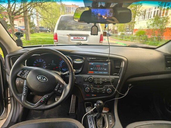 2013 Kia Optima III Рестайлинг, серебристый, 1100000 рублей - вид 12