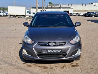 2011 Hyundai Solaris I, серый, 650000 рублей, вид 2