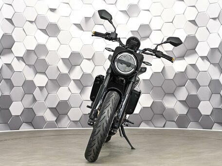 2019 Husqvarna Svartpilen 701, серый, 675000 рублей, вид 5
