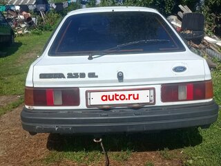 1989 Ford Sierra I Рестайлинг, белый, 30000 рублей, вид 3