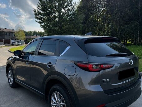 2023 Mazda CX-5 II Рестайлинг, серый, 2490000 рублей, вид 4