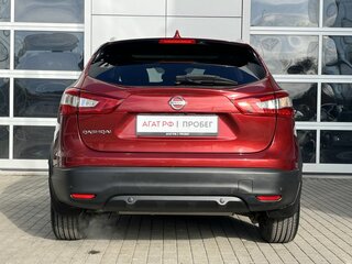 2017 Nissan Qashqai II, красный, 1670000 рублей, вид 5