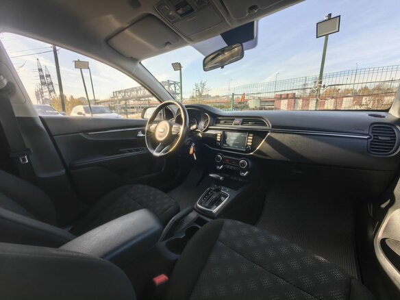 2018 Kia Rio X-Line IV, серый, 1329000 рублей - вид 12