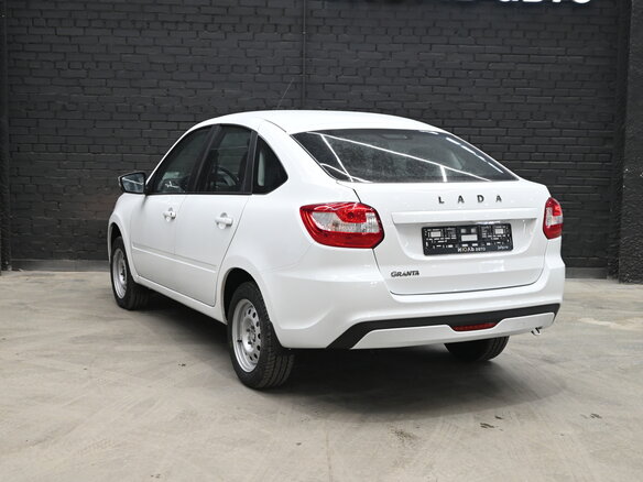 2026 Lada (ВАЗ) Granta I Рестайлинг, белый, 1017000 рублей - вид 7