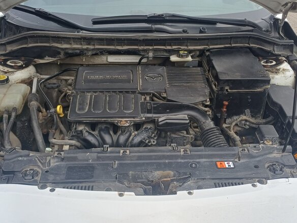 2011 Mazda 3 II (BL), белый, 770000 рублей - вид 4