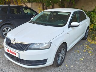 2018 Skoda Rapid I Рестайлинг, белый, 690000 рублей, вид 1