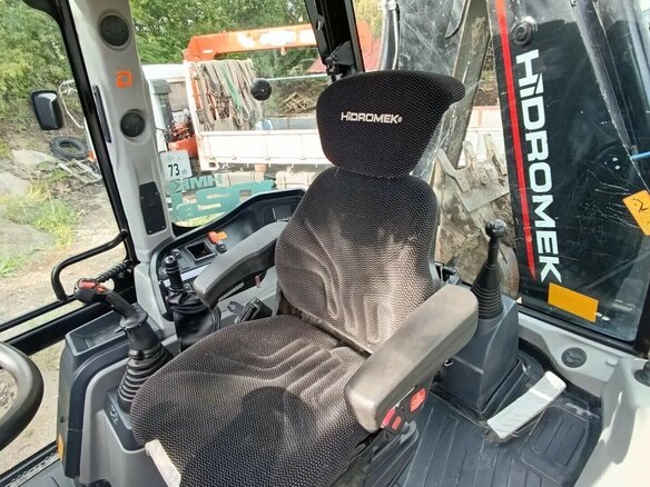 2023 Hidromek HMK 102B, чёрный - вид 12
