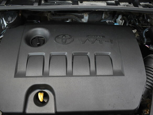 2010 Toyota Corolla X (E140, E150) Рестайлинг, серебристый - вид 14