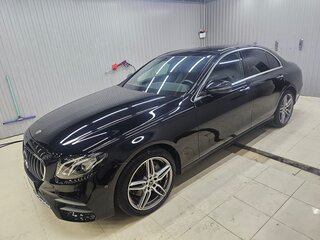 2019 Mercedes-Benz E-Класс 200 V (W213, S213, C238), чёрный, 3200000 рублей, вид 2