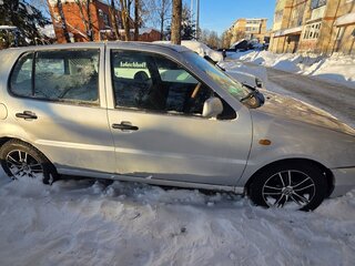 1998 Volkswagen Polo III, белый, 150000 рублей, вид 3