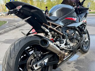 2022 BMW S 1000 RR, серый, 2000000 рублей, вид 4