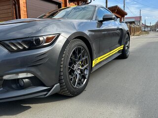 2017 Ford Mustang VI, серый, 3500000 рублей, вид 3