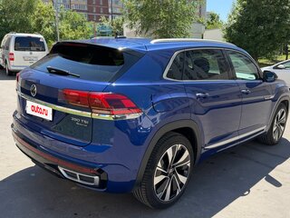 2021 Volkswagen Teramont X I, синий, 3990000 рублей, вид 4