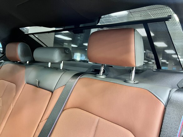 2025 BMW 5 серии 530i xDrive VIII (G60/G61/G68), чёрный, 9300000 рублей - вид 17