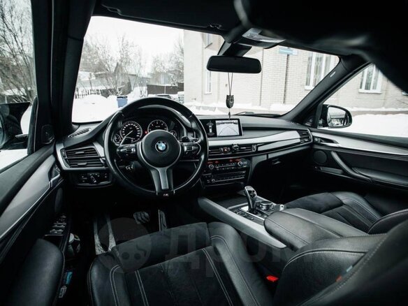 2016 BMW X5 30d III (F15), чёрный, 3700000 рублей - вид 6