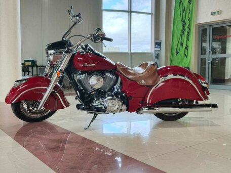2015 Indian Chief, красный, 900000 рублей, вид 2