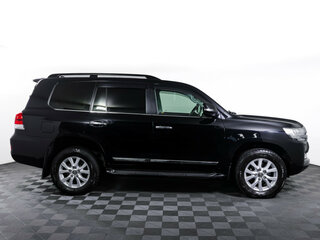 2015 Toyota Land Cruiser 200 Series Рестайлинг 2, чёрный, 4317831 рублей, вид 4