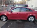2011 Chevrolet Cruze I, красный, 550000 рублей - вид 2