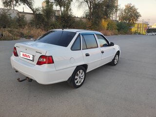 2011 Daewoo Nexia I Рестайлинг, белый, 299000 рублей, вид 4