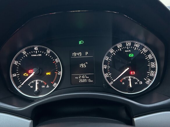 2012 Skoda Octavia II (A5) Рестайлинг, серый, 850000 рублей - вид 5