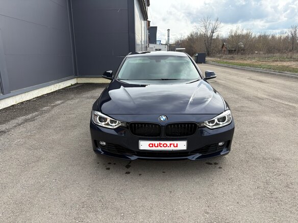 2013 BMW 3 серии 320i VI (F3x), синий, 1510000 рублей - вид 1