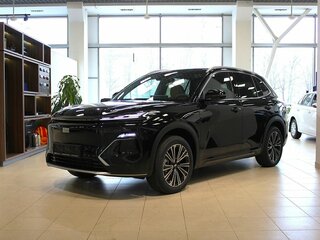 2026 Geely EX5 Гибрид EM-i, чёрный, 3930291 рублей, вид 2